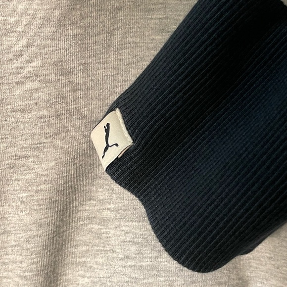 Puma USL sweatshirt with a hood and front pockets - Picture 4 of 8